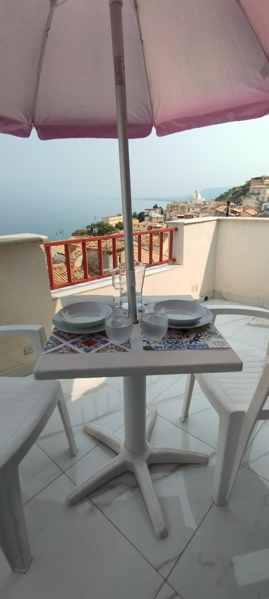"Lo Studiolo" Apartment Pizzo  Exterior photo